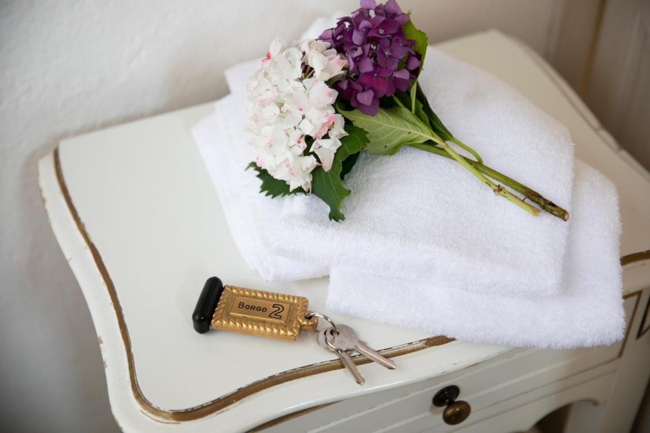 Charming Moment Di Villa Porta - Borgo Antico Луино Екстериор снимка
